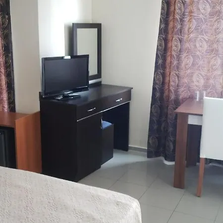 Melike Hotel *